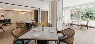 Mansion New Century Hotel in Hangzhou