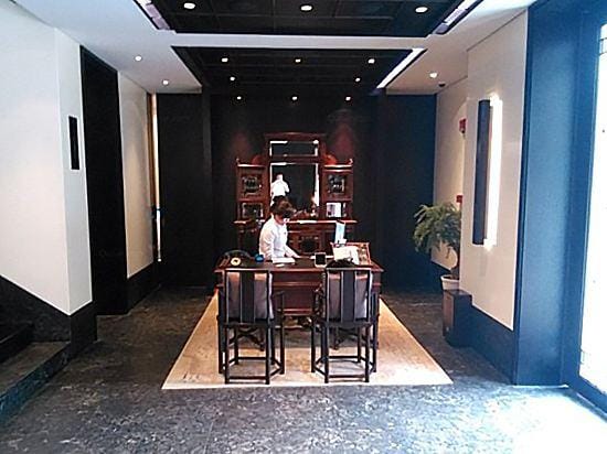 Yihe Gongguan Apartment Hotel in Nanjing
