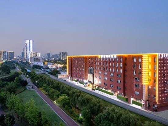 Zhenbao Holiday Hotel (Nanjing Fengtai South Road) Hotel in Nanjing