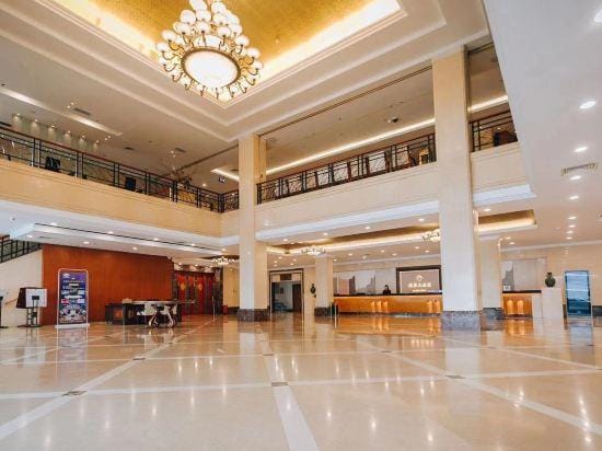 Nanjing Longhua Grand Hotel Hotel in Nanjing