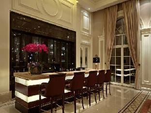 Lvcheng Yunqi Rose Garden Holiday Hotel Hangzhou Hotel in Hangzhou