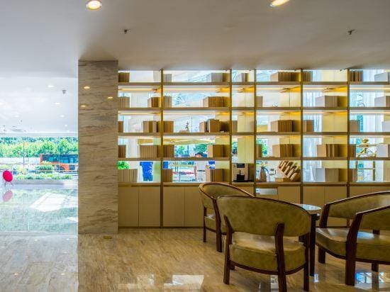 Ji Hotel (Hangzhou Huanglong Shidai Square) Hotel in Hangzhou