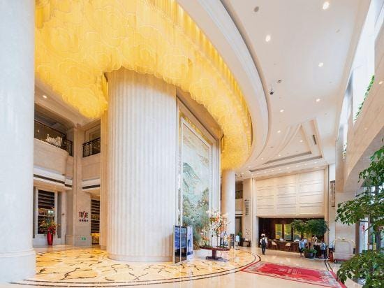 Hengtong Gloria Resort Hotel in Suzhou