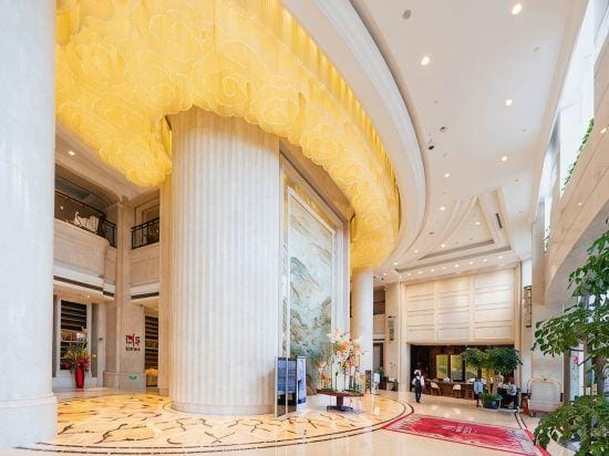 Hengtong Gloria Resort Hotel in Suzhou