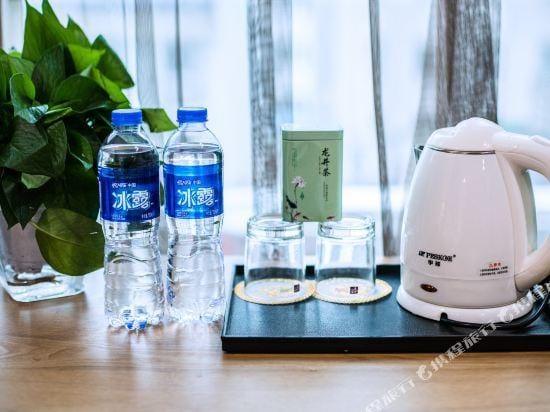 Guomao Shijia Hotel (West Lake Jiefang Road) Hotel in Hangzhou