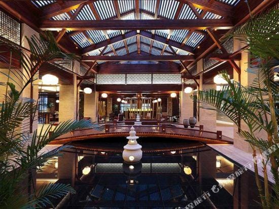 Scholars Shushan Hot Springs Resort Hotel in Suzhou