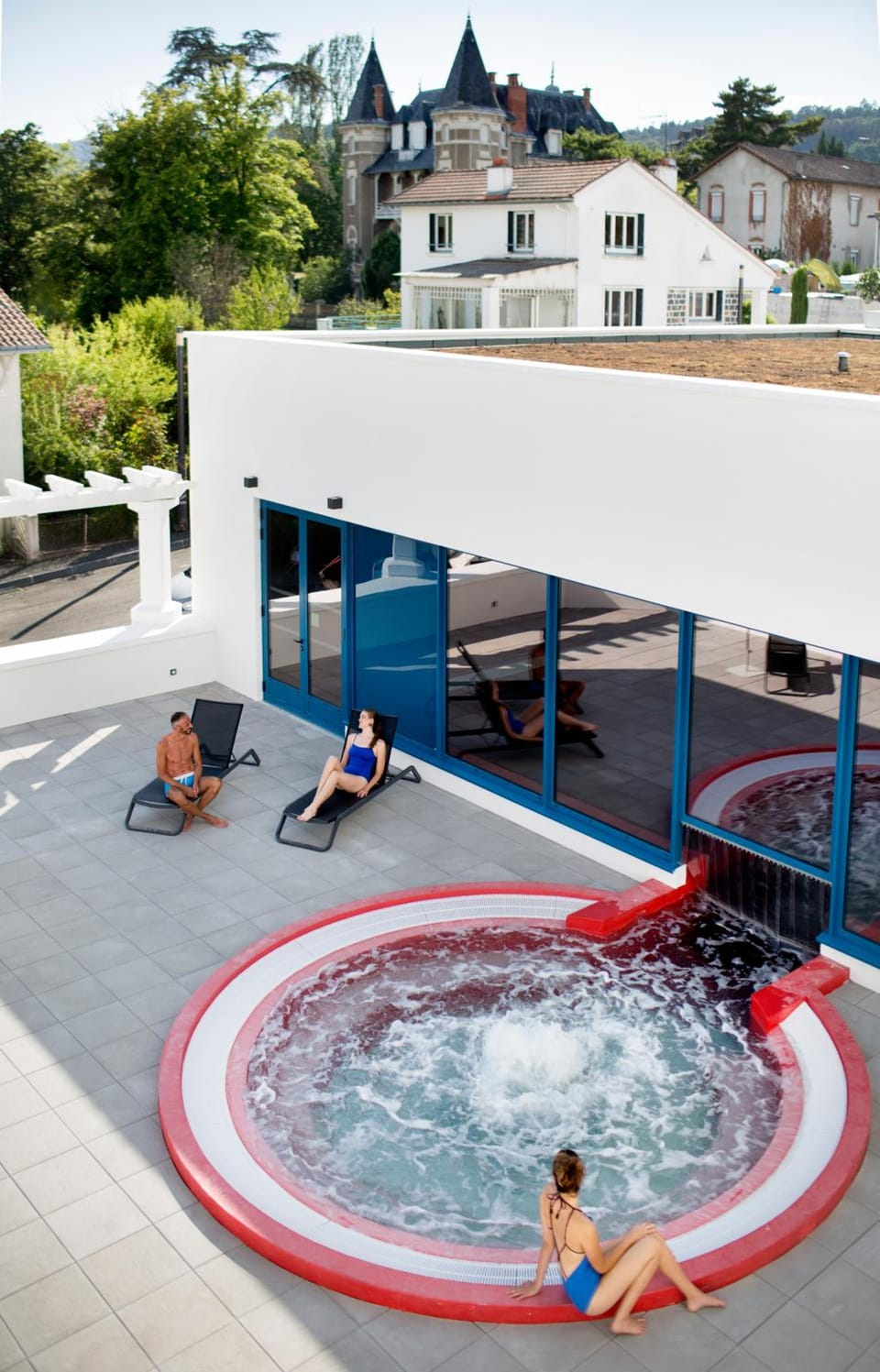 Hot tub