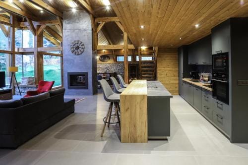 Mountain Hawk Park Hotel in Blagoevgrad Province