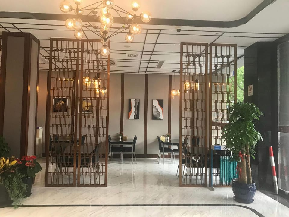 WanYoo Esports Hotel (Shanghai Xinzhuang Subway Station) Hotel in Shanghai