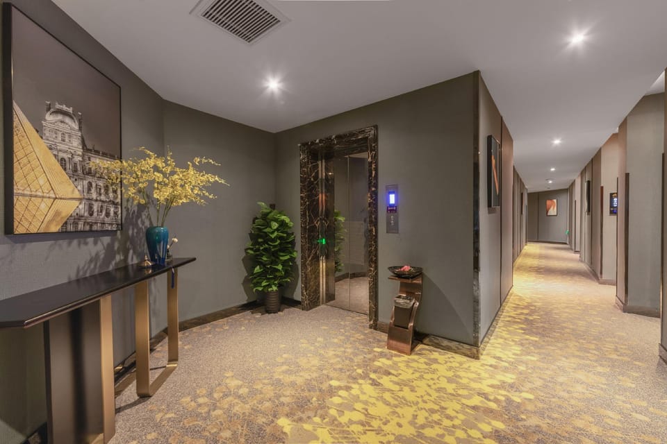 WanYoo Esports Hotel (Shanghai Xinzhuang Subway Station) Hotel in Shanghai