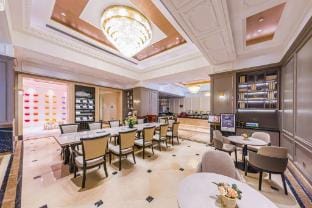 Polysheron Hotel (Shanghai Jinshan Bailian City Beach) Hotel in Shanghai