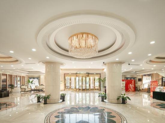 Yuhua International Hotel (Jiaoda Heqing Road) Hotel in Shanghai
