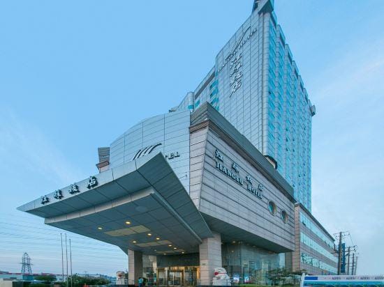 Jiangsu Hotel Hotel in Shanghai