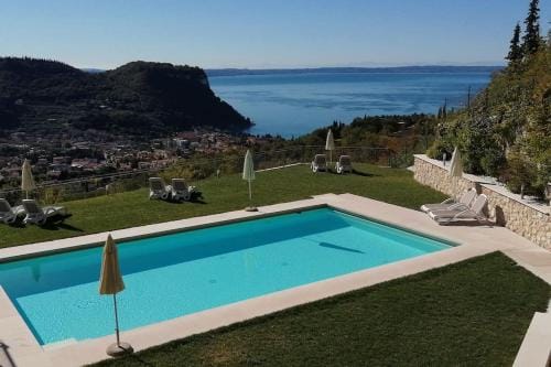 Appartamenti Annachiara Hotel in Torri del Benaco