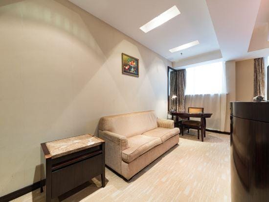 Linhai International Hotel Hotel in Jiangsu