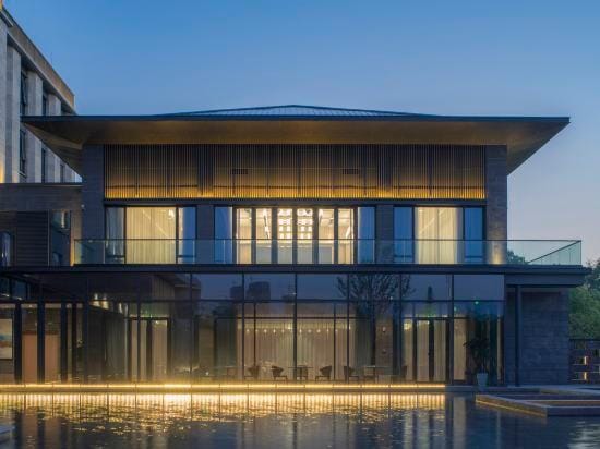 Wuhu Maison New Century Hotel Hotel in Zhejiang
