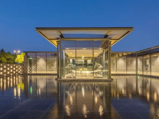 Wuhu Maison New Century Hotel Hotel in Zhejiang