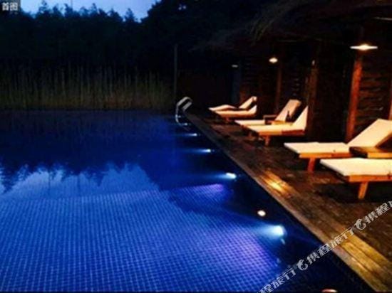 Mount Mogan Wild Extravagance (Boutique Homestay) Hotel in Zhejiang