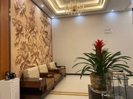 Longcheng Business Hotel Hotel in China