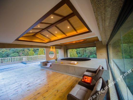 Tianmingshan Spa & Resort Hotel in Zhejiang