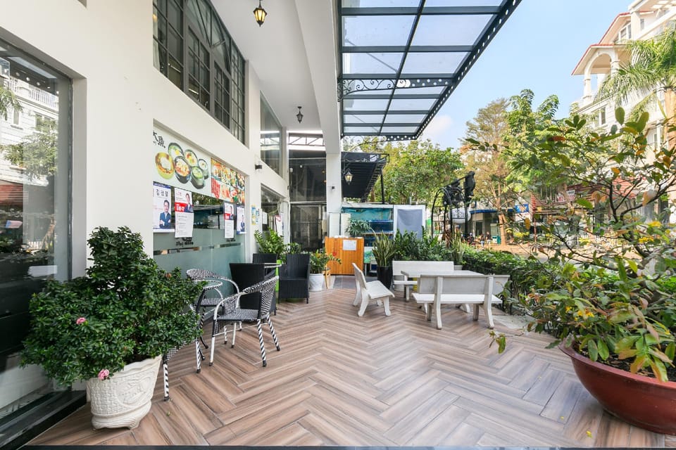 Bizu Hotel Hotel in Ho Chi Minh City