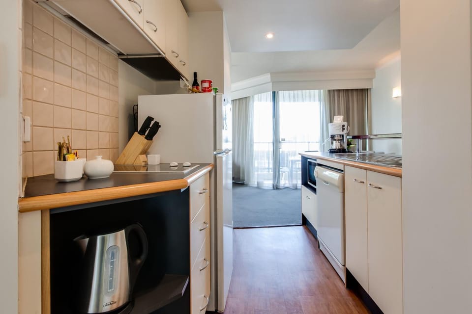 Cosmo Apartment Hotel Apartment hotel in Brisbane