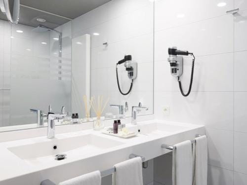 Amel Mitte Bed & Breakfast Hotel in Wallonia, Belgium