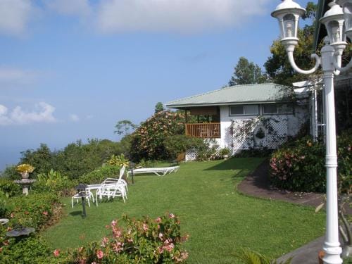 Belle Vue Kona Inc Hotel in Captain Cook