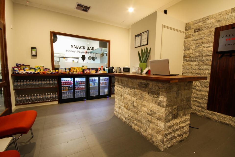 Gallery Hotel Motel in Bibra Lake