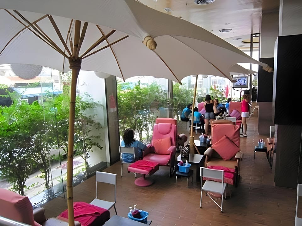 Golden Crown Grand Hotel Hotel in Thailand