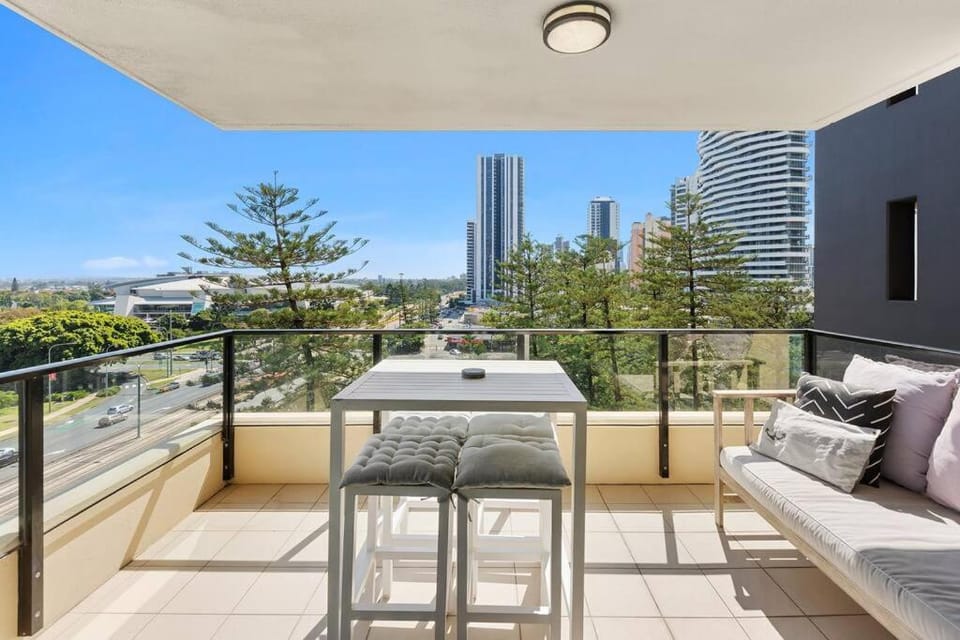 Mantra Broadbeach on the Park Hotel in Gold Coast
