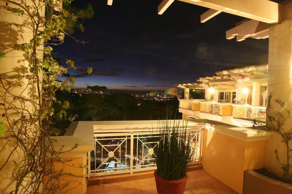 Hotel Elizabeth Baguio Hotel in Baguio