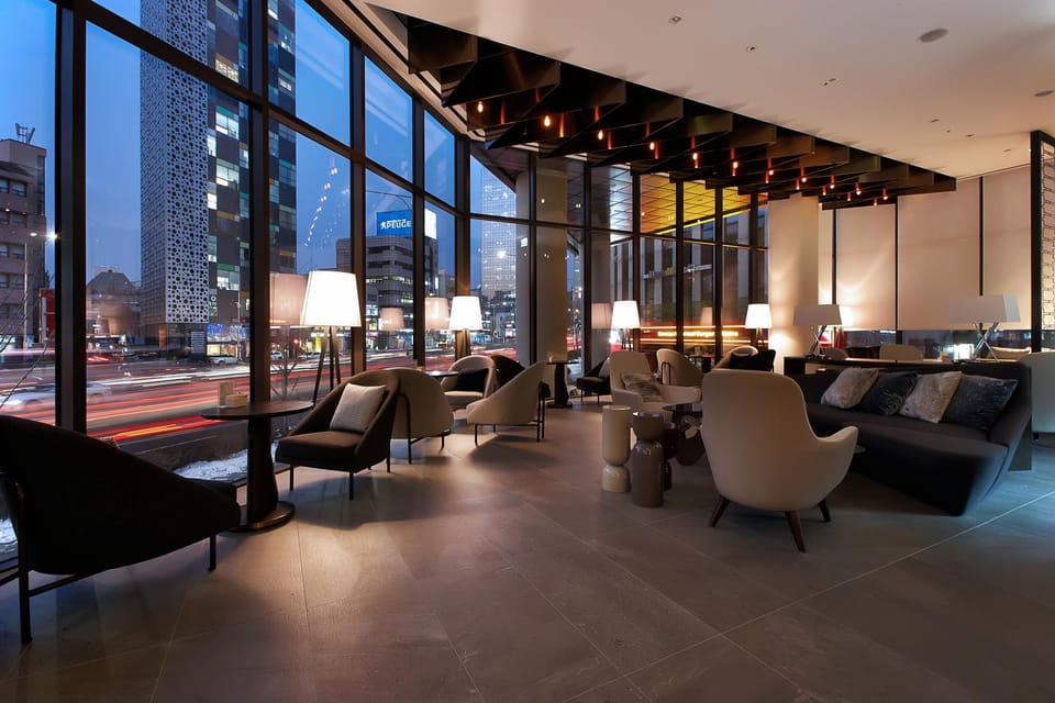 Bar/lounge
