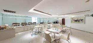 Magnotel Business Xuzhou Feng County Bus Station Hotel in Jiangsu
