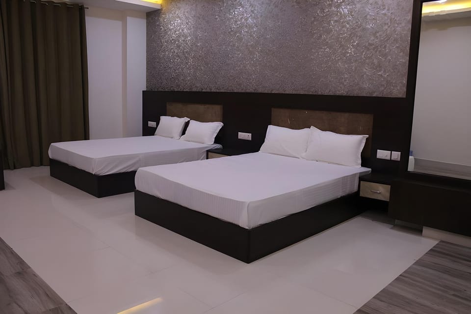 Hotel Celebration Hotel in Uttar Pradesh