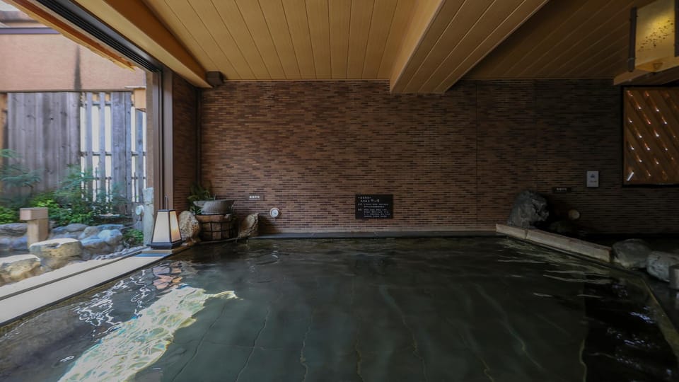 Hot spring bath