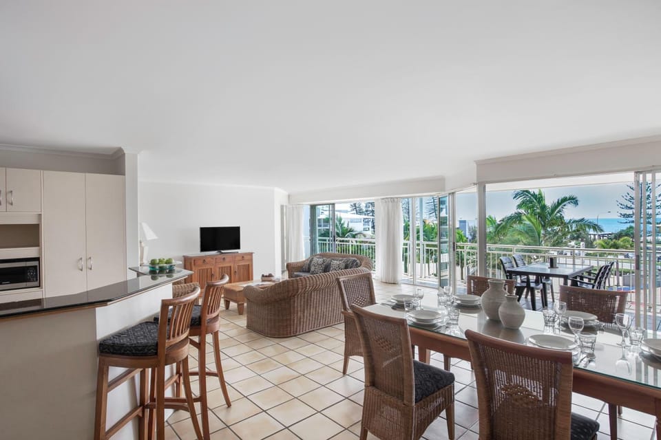 BreakFree Alexandra Headland Beach Hotel in Sunshine Coast