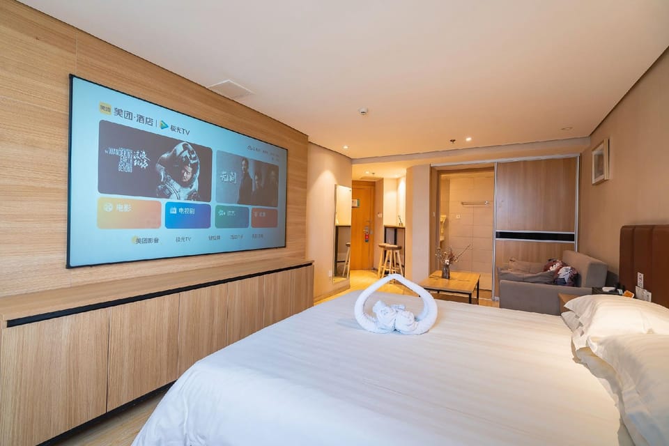 Jinjiang Inn Style Hotel Wuxi Huiju Center Dongting Metro Station Hotel in Suzhou