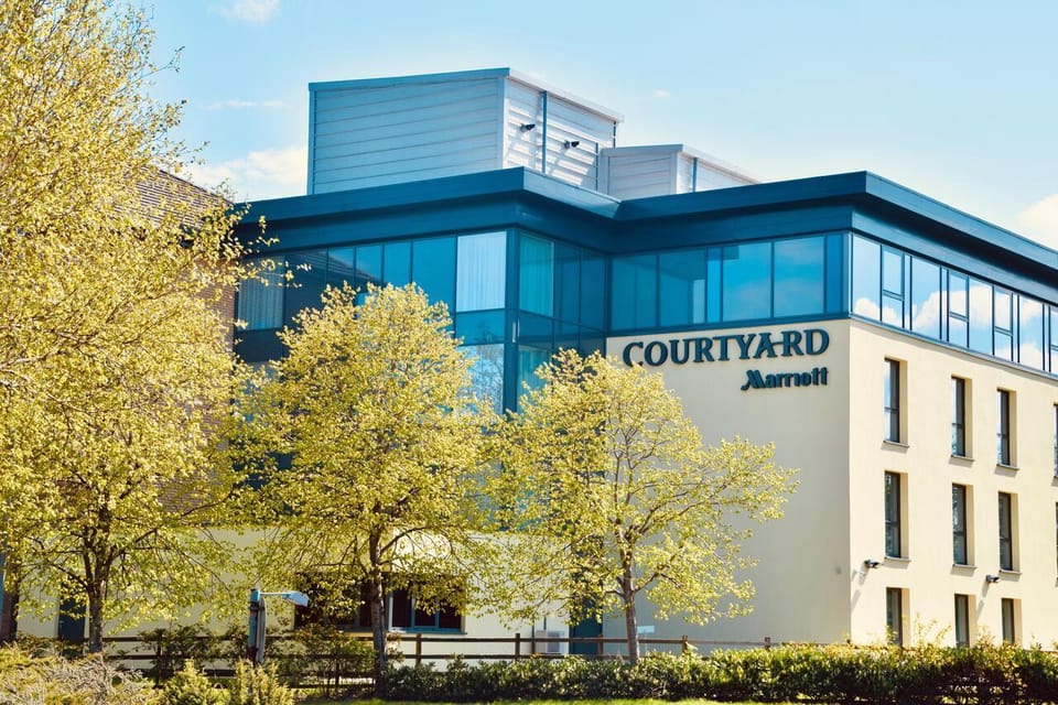 Courtyard by Marriott Glasgow Airport Hotel in Paisley