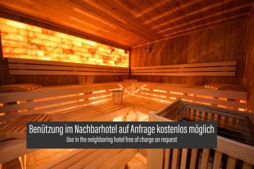 SKILL Mountain Lodge - Ski und Bike Hostel im Sommer mit JOKER CARD Hostel in Salzburgerland