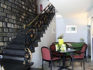 Hotel du Poete Hotel in Tresserve