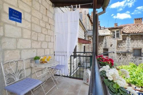 Rooms Valery Hotel in Split