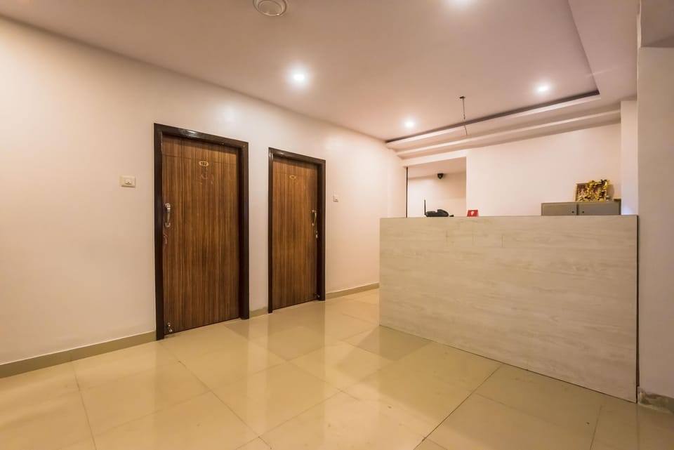 Vista Vashi Inn Hotel in Maharashtra