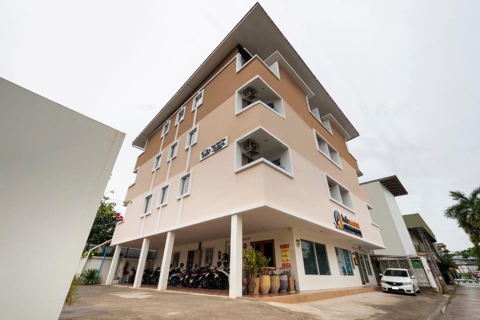 OYO 1069 Baan Nong Moo Apartment Apartment hotel in Rayong, Mueang Rayong District, Rayong, Thailand