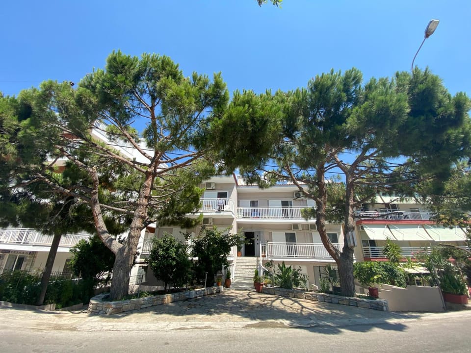 Grecian Sea Hotel in Limenaria