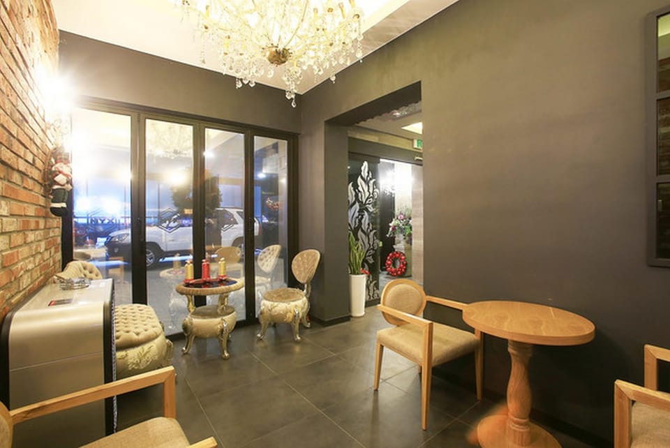 Yeoksam Premier Hotel XYM  Motel in Seoul
