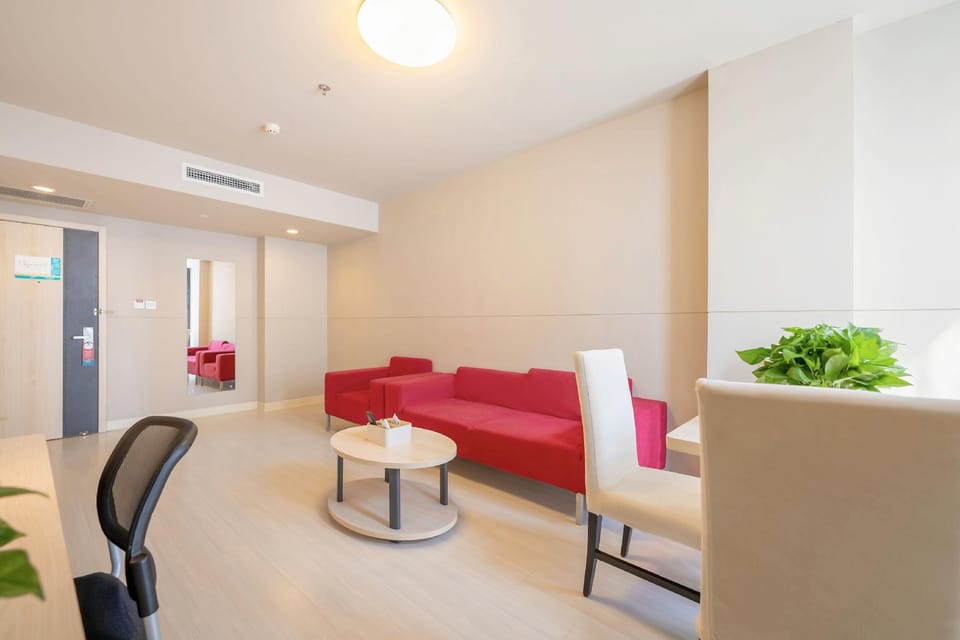 Jingjiang Inn Hotel Tianjin Zhongxin Eco-city Branch Inn in Tianjin