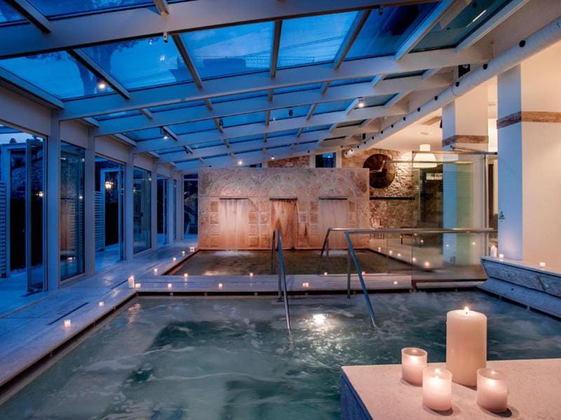 Hot spring bath