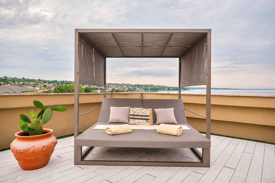 Kriss Internazionale Hotel Hotel in Bardolino