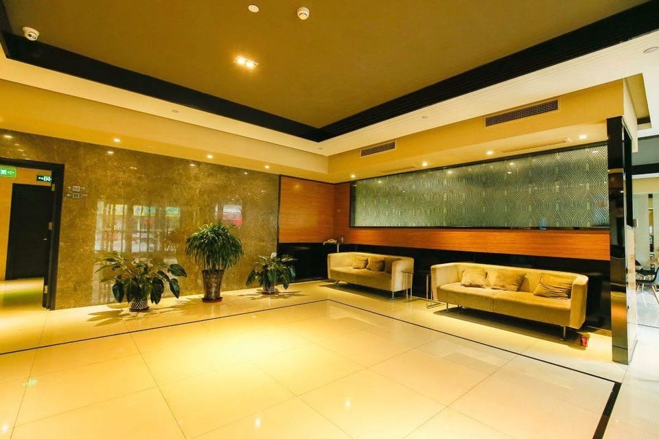 Jinjiang Inn Select Tianjin Tanggu Metro Station Zhongxin North Road Hotel in Tianjin